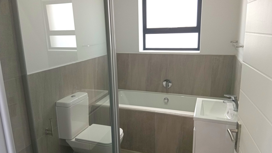 2 Bedroom Property for Sale in Table View Western Cape